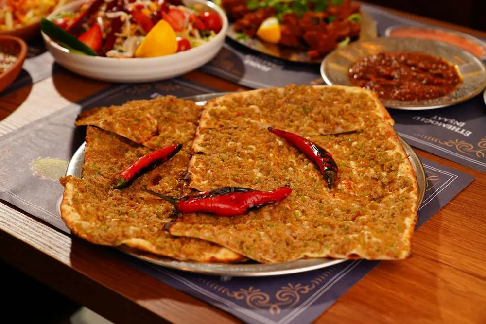 Kıymalı Pide