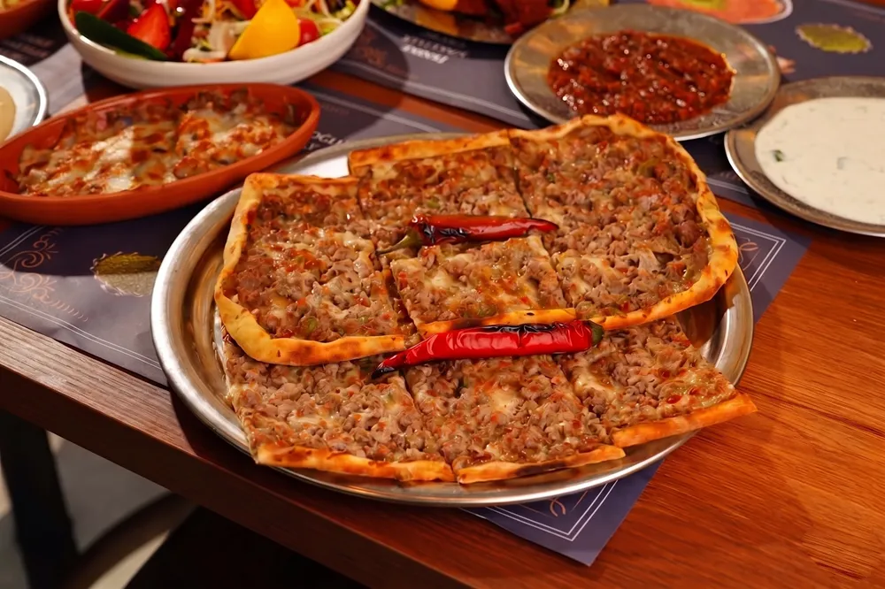 Karışık Pide