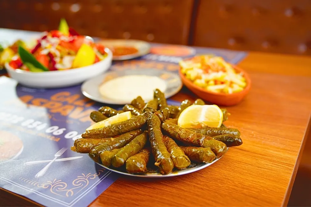 Zeytinyağlı Yaprak Sarma